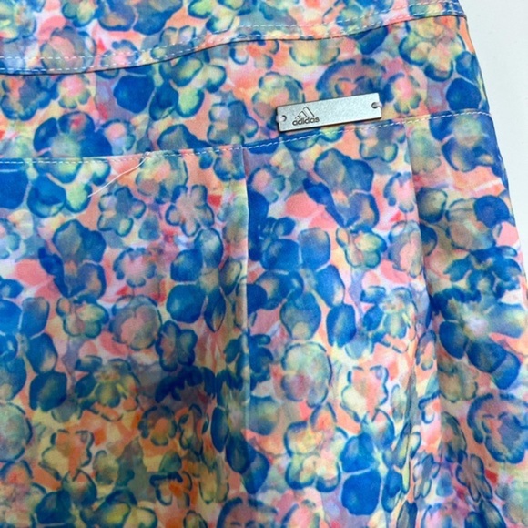 Adidas‎ Women's Shorts Pink Blue Floral Flared with Pockets Size 8 - Picture 2 of 6